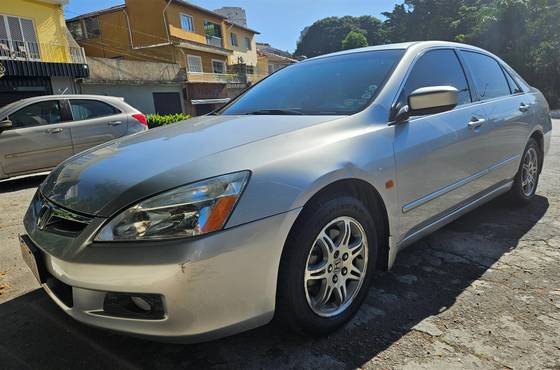 HONDA ACCORD 3.0 EX V6 24V GASOLINA 4P AUTOMÁTICO HONDA ACCORD 3.0 EX V6 24V GASOLINA 4P AUTOMÁTICO